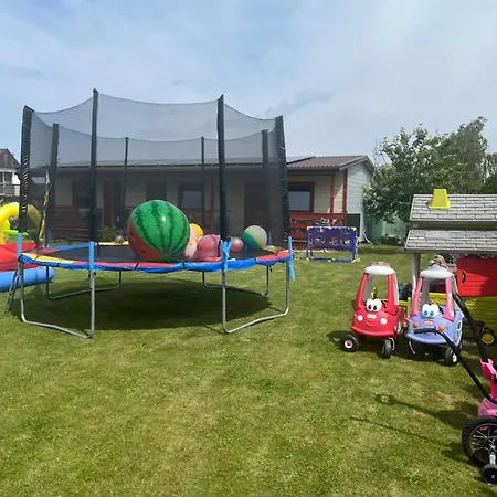 Monika Деревянный коттедж *